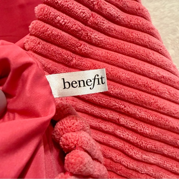 Benefit Cosmetics 2024 Limited Edition Large Pink Corduroy Tote Bag NWOT - Picture 6 of 6
